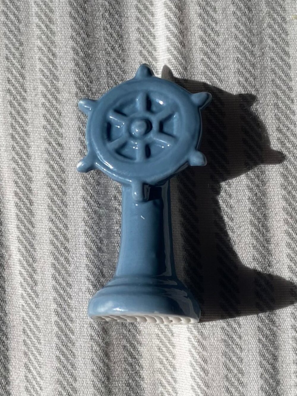 Wade Whimsies Ship's Wheel from Red Rose Tea Nautical Series